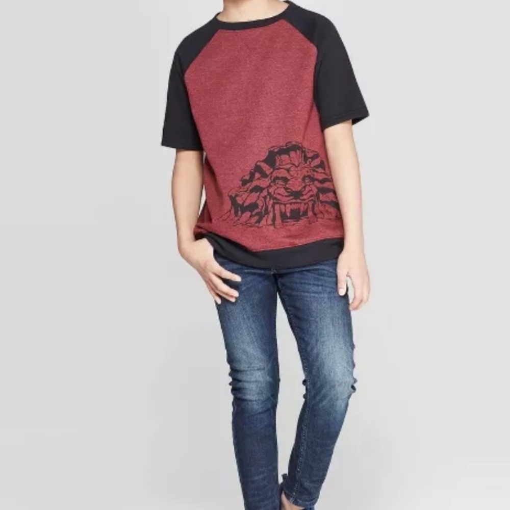 Disney's Aladdin Short sleeve Sweatshirt top - Picture 3 of 5